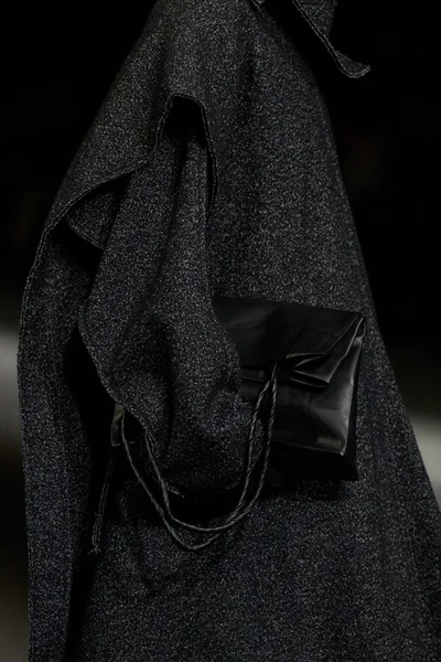Look 42